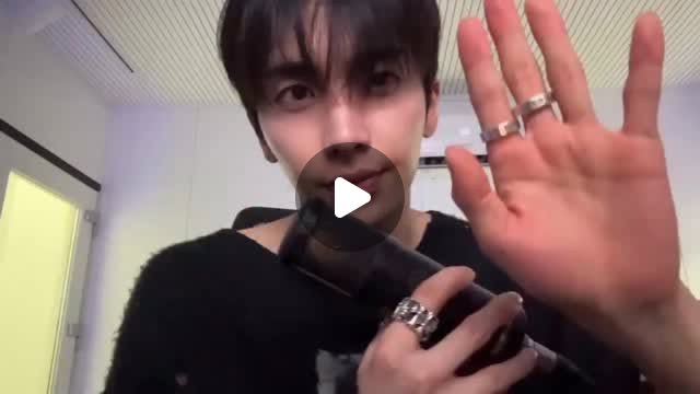 Recent activity shot of Xiao (UP10TION)