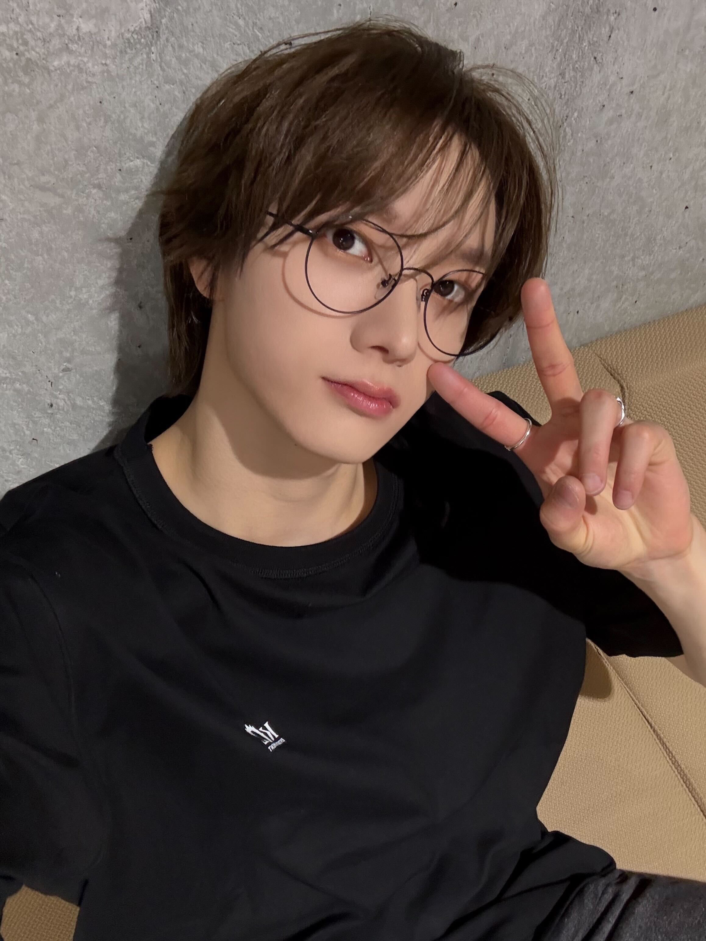 Recent activity shot of Sungho (BOYNEXTDOOR)