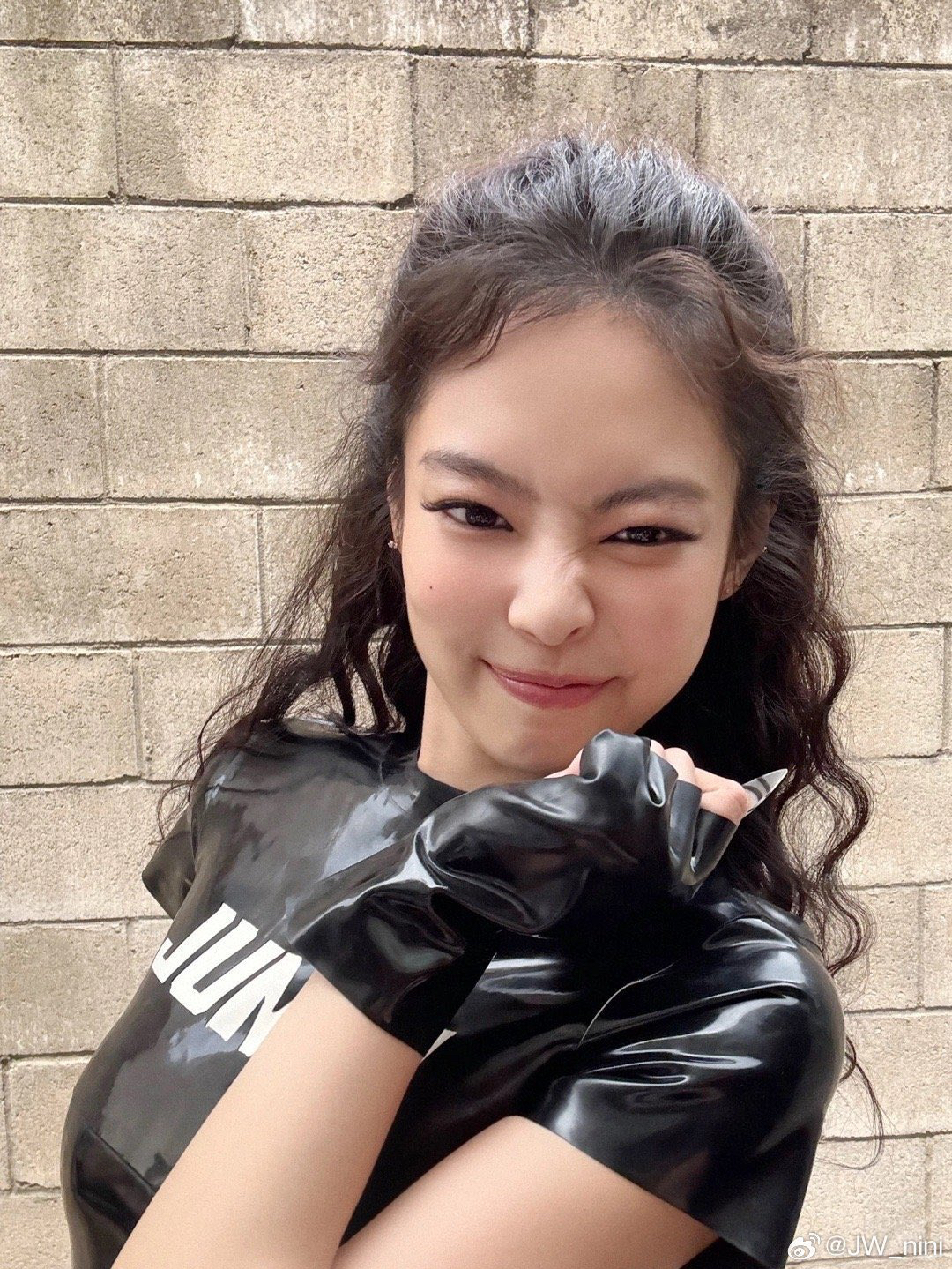 Jennie (BLACKPINK)粉丝拍下的瞬间