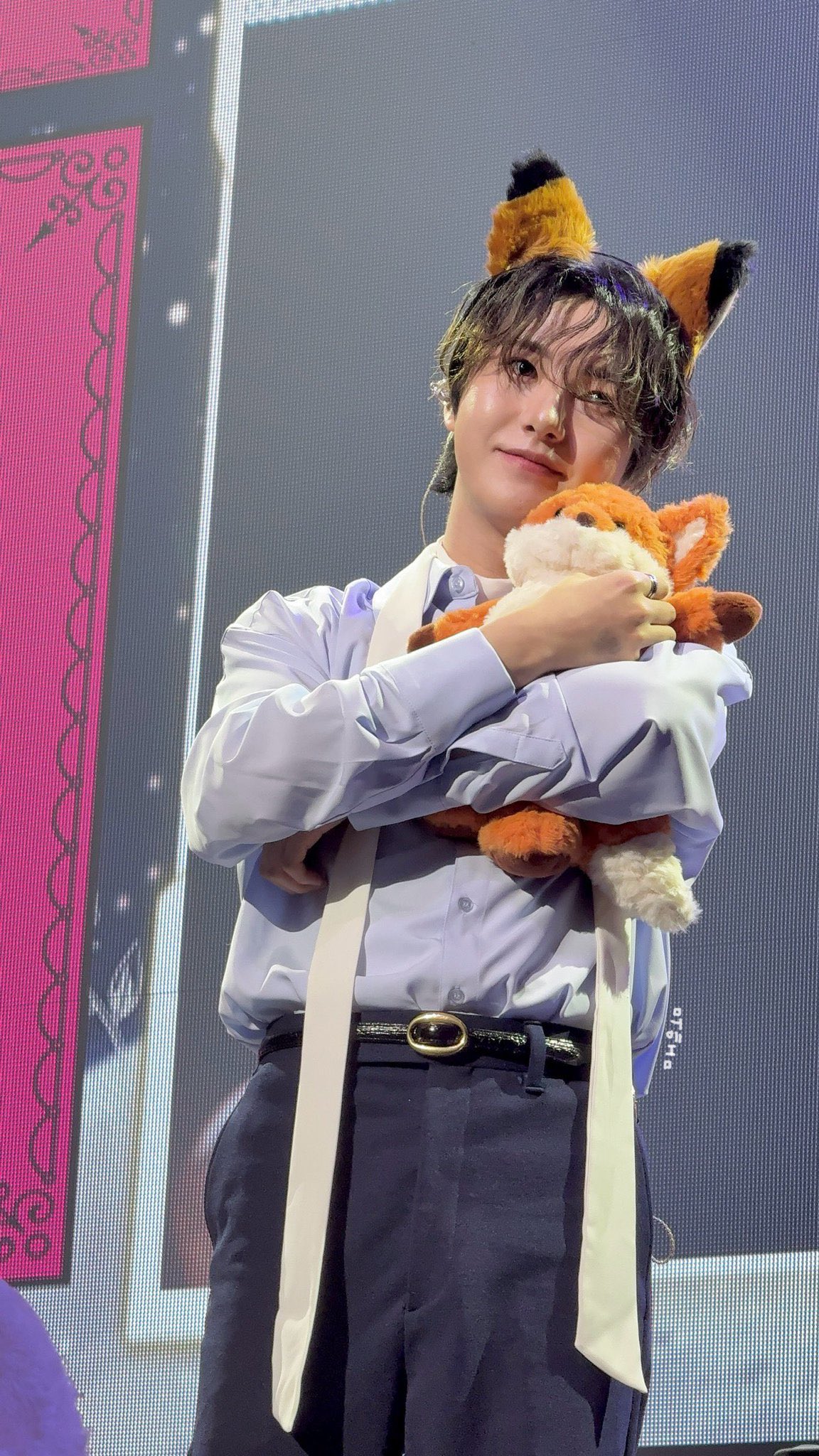 Today's most popular wallpaper in the Renjun (NCT DREAM) community