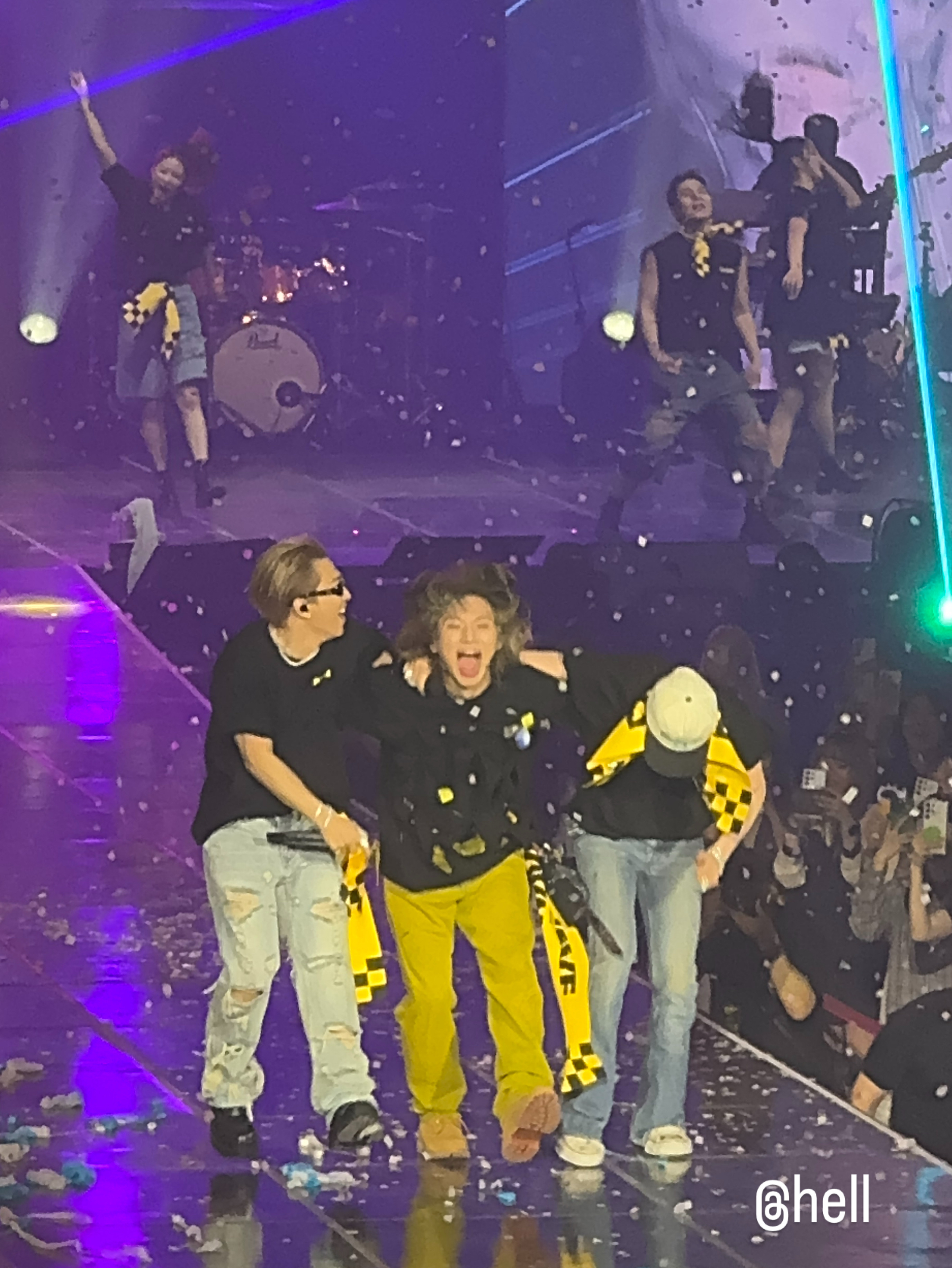 Recent activity shot of BIGBANG