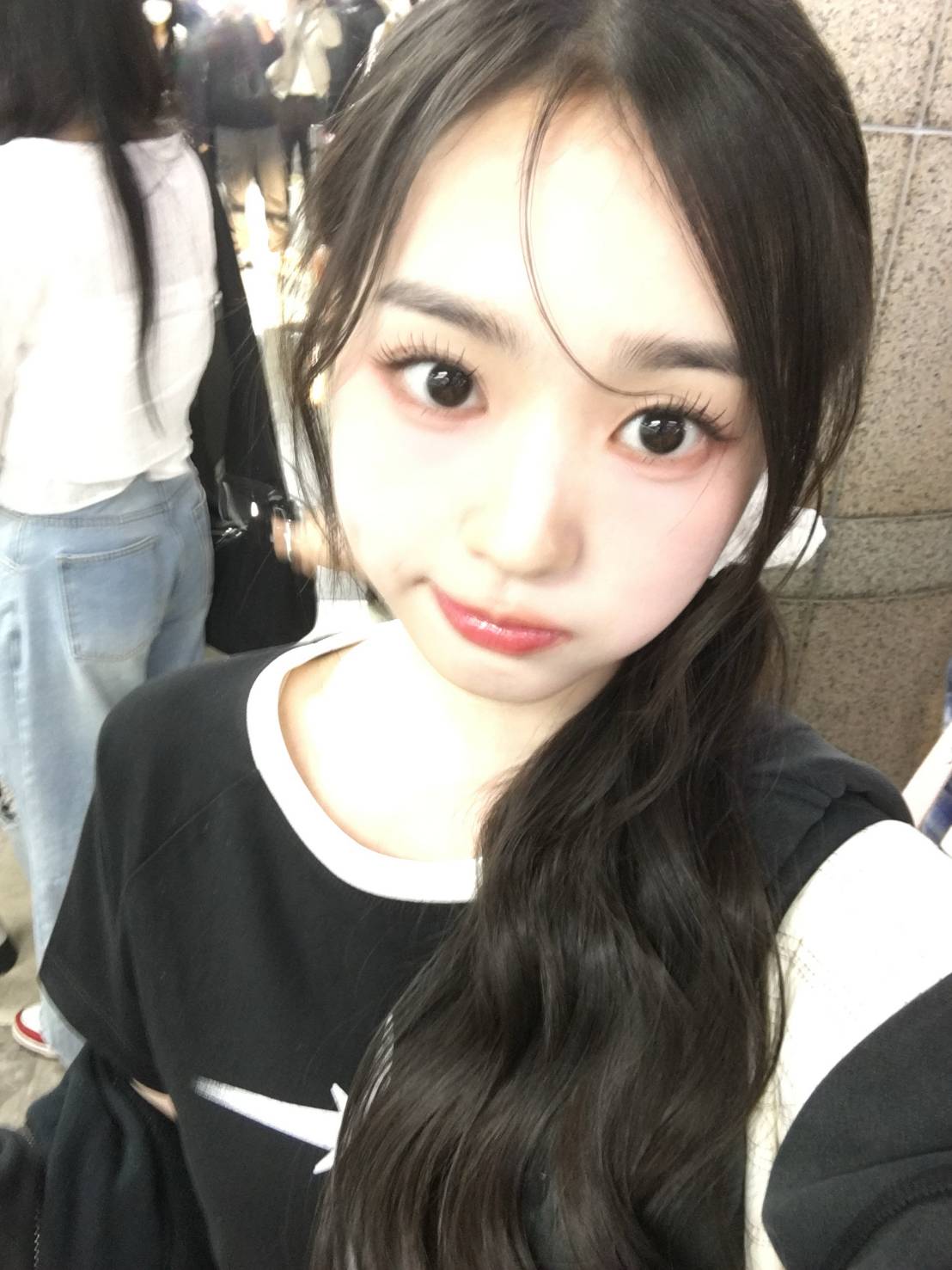Recent activity shot of Kim Soomin (tripleS)
