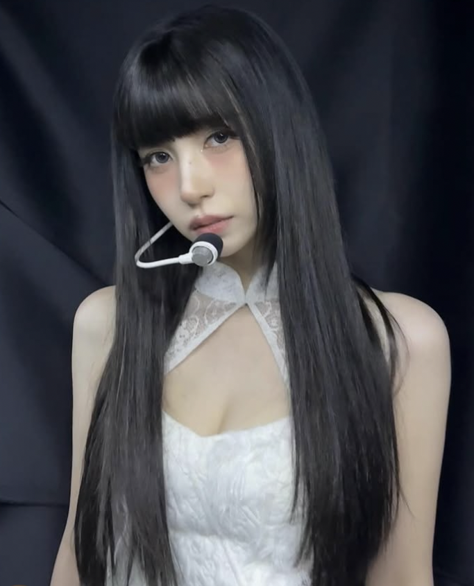 Mina (TWICE)的最新活动照片