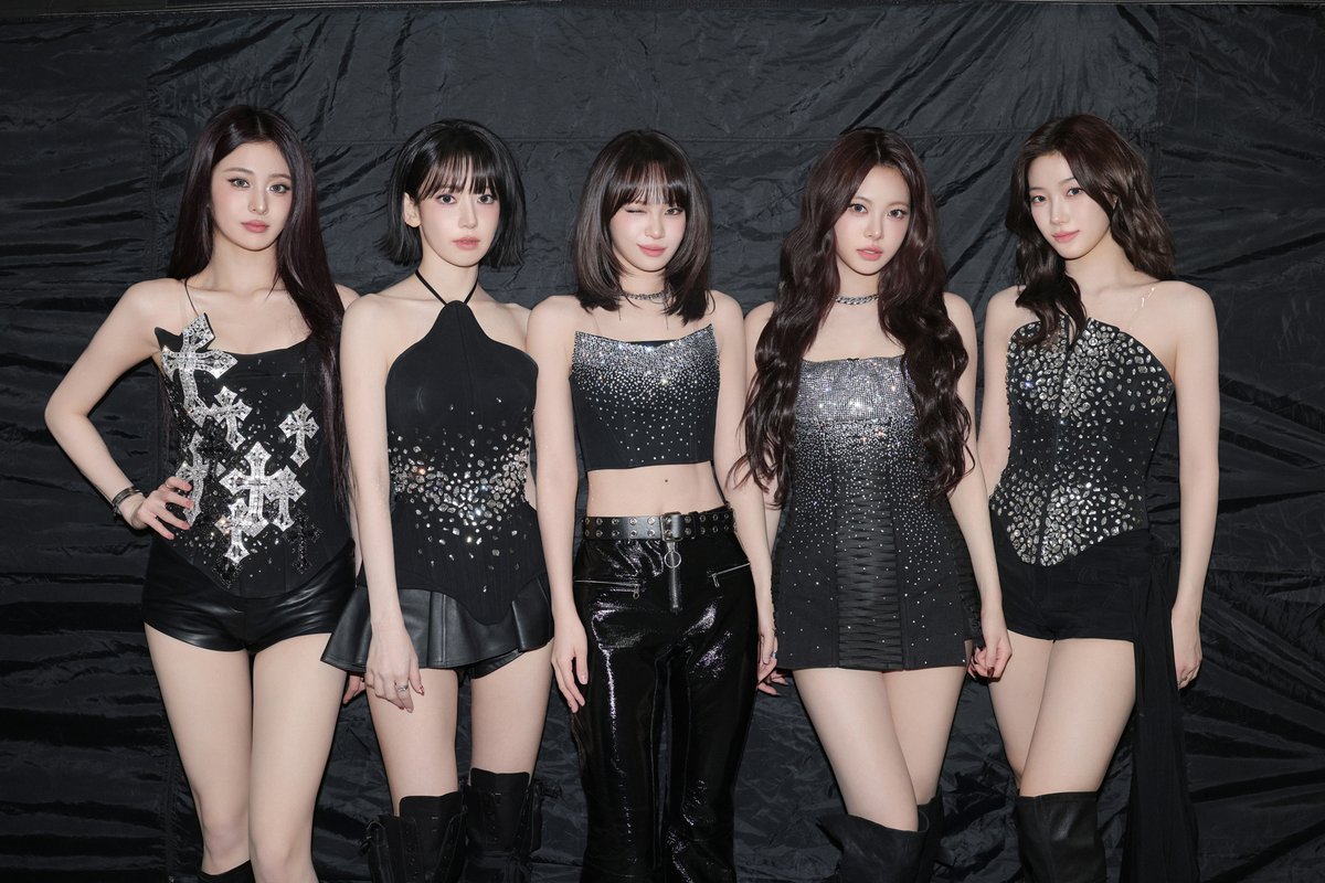 Behind-the-scenes cut of LE SSERAFIM