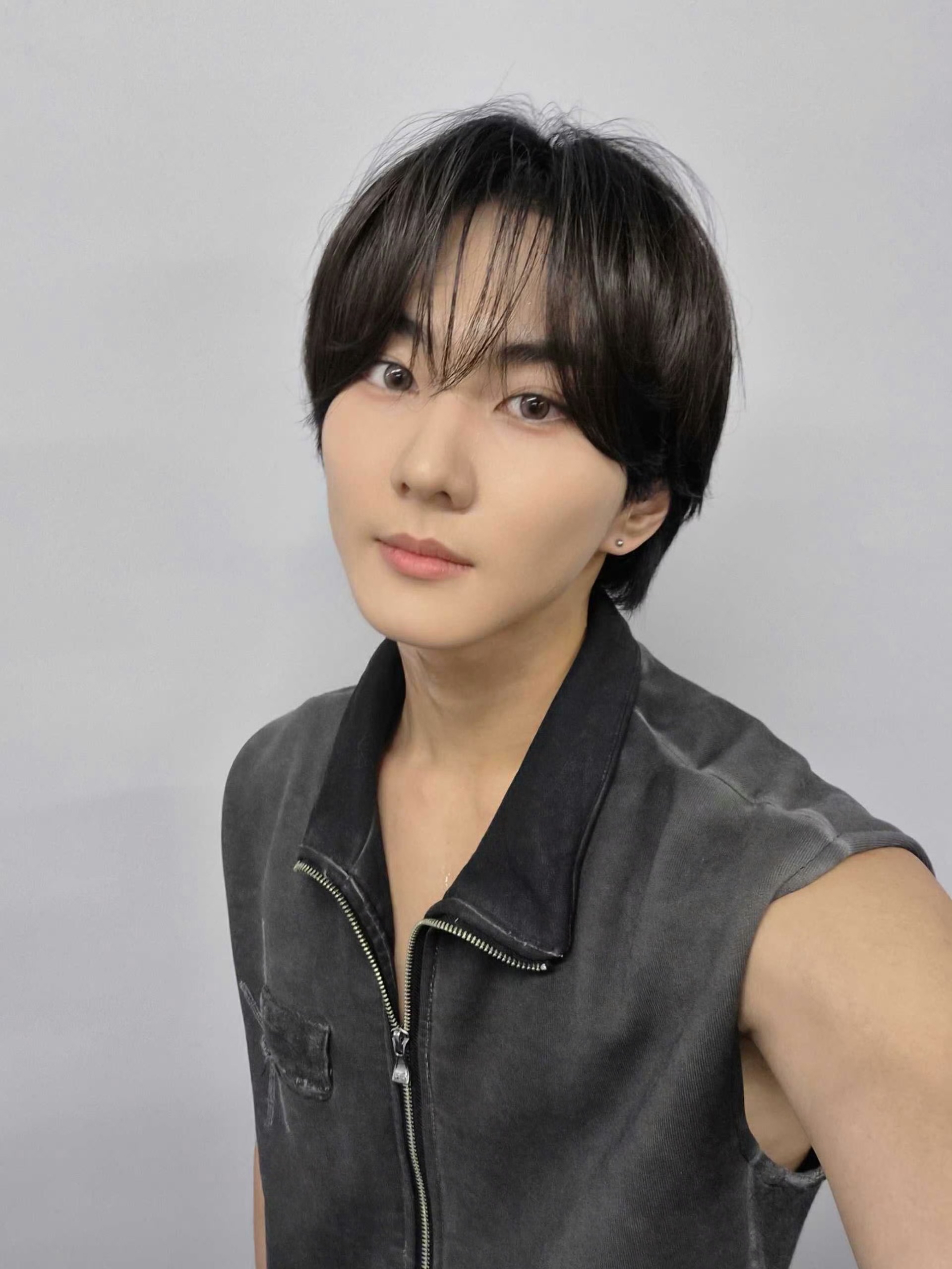 Recent activity shot of Jungwon (ENHYPEN)