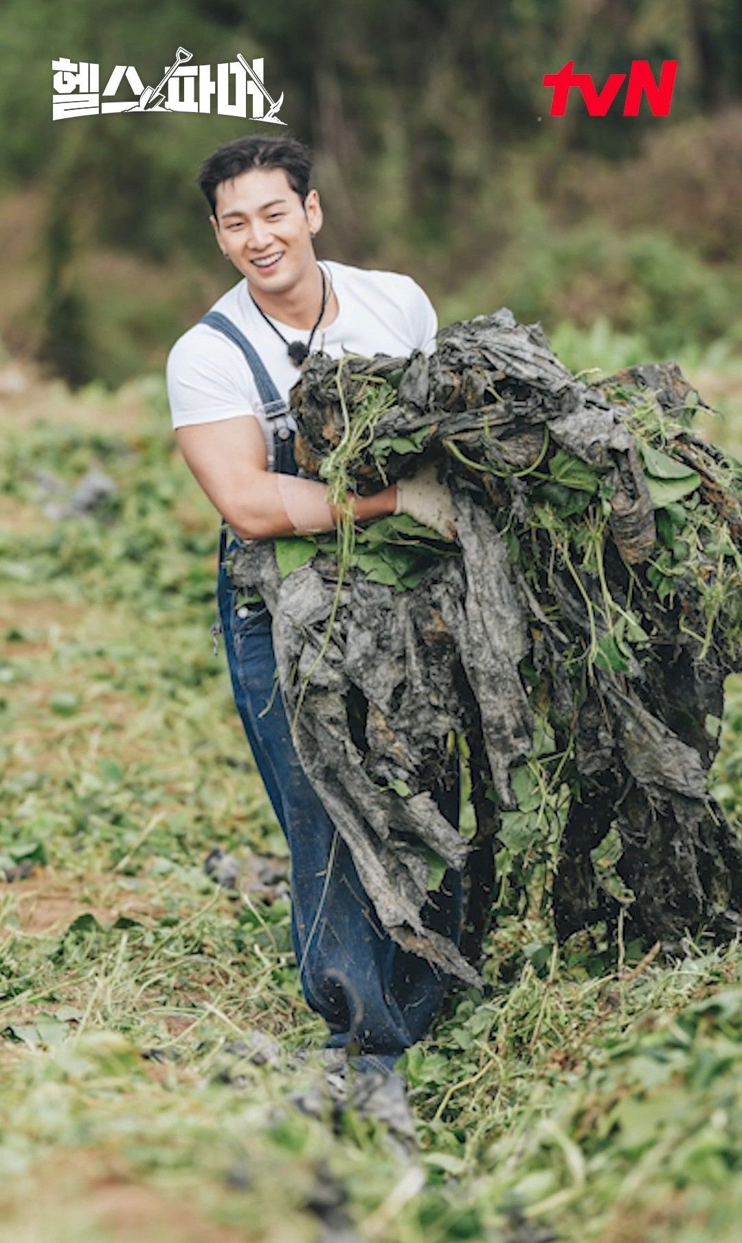 백호의 비하인드 컷