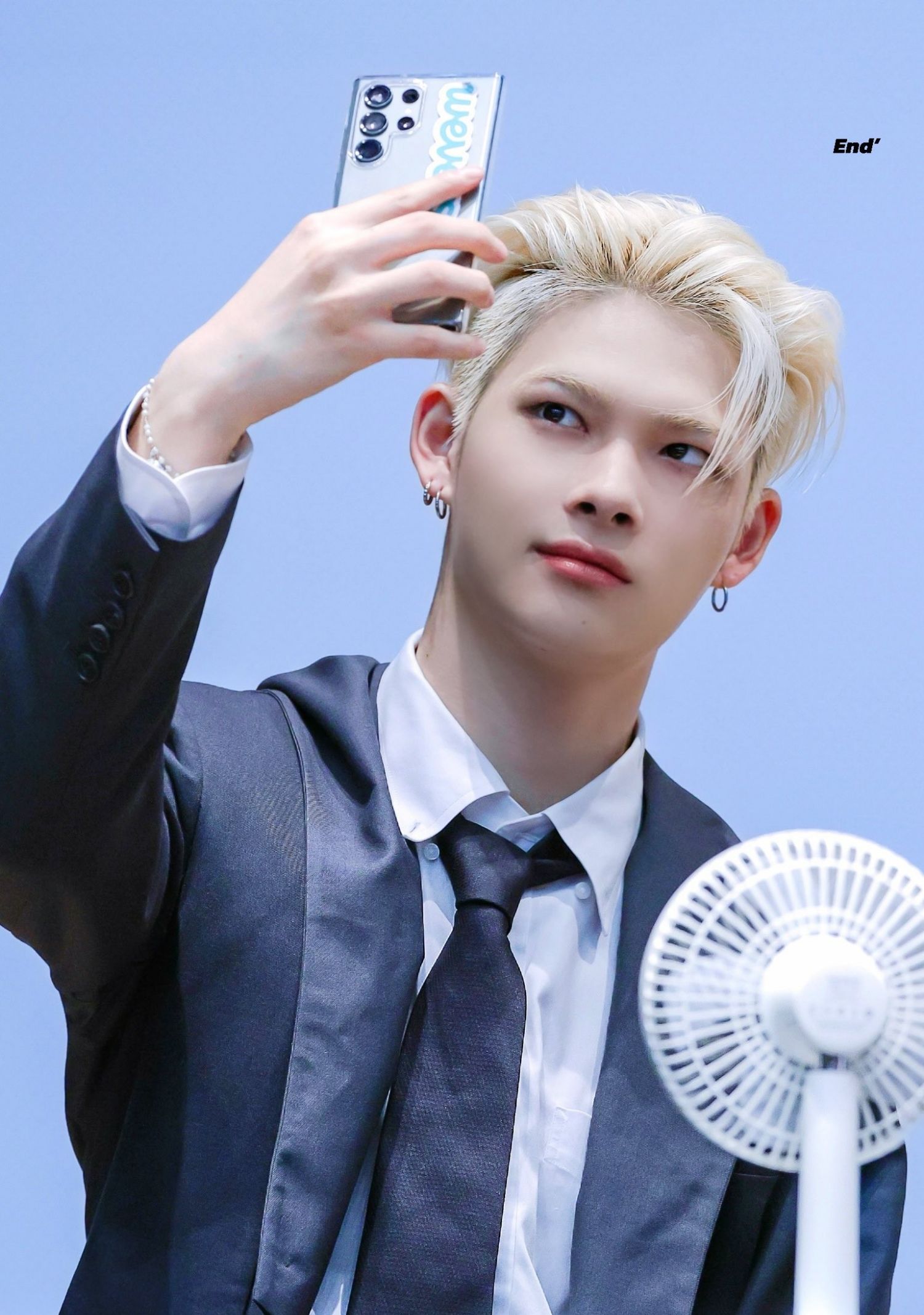 Recent activity shot of NI-KI (ENHYPEN)