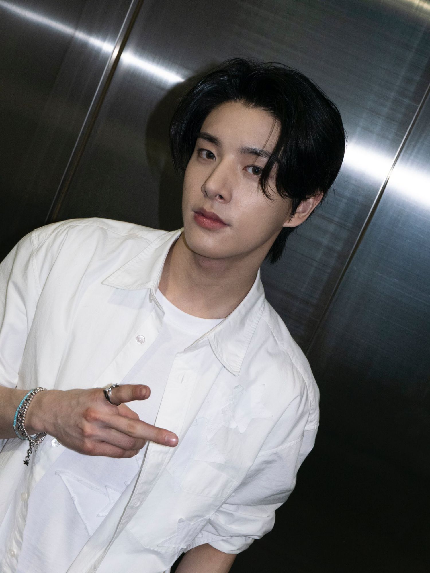 Foto aktivitas terbaru Jake (ENHYPEN)