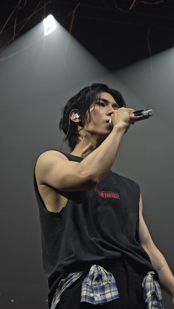 에이티즈 최근 활동샷