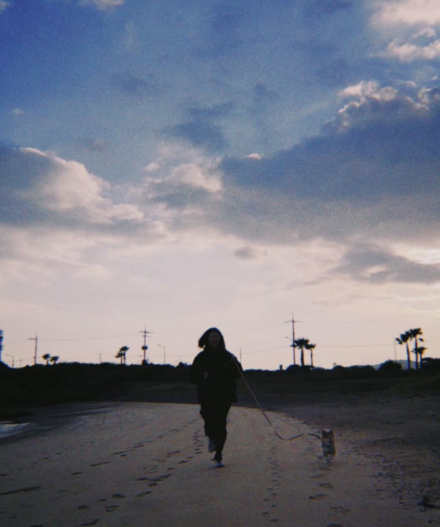 Behind-the-scenes cut of Jeongyeon (TWICE)