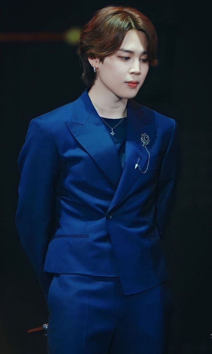 Today's most popular wallpaper in the Jimin (BTS) community