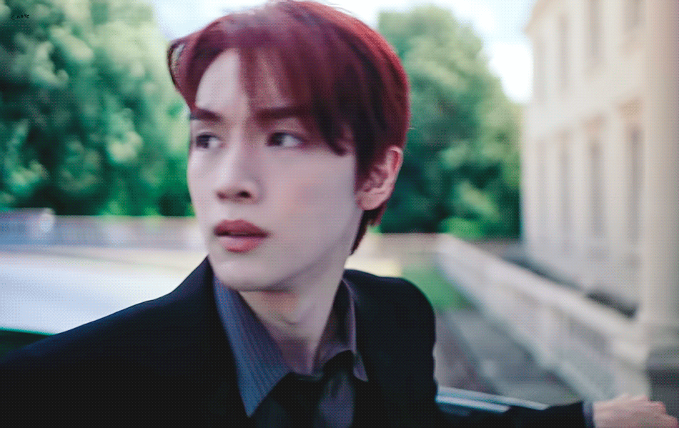 Recent activity shot of Sungchan (RIIZE)