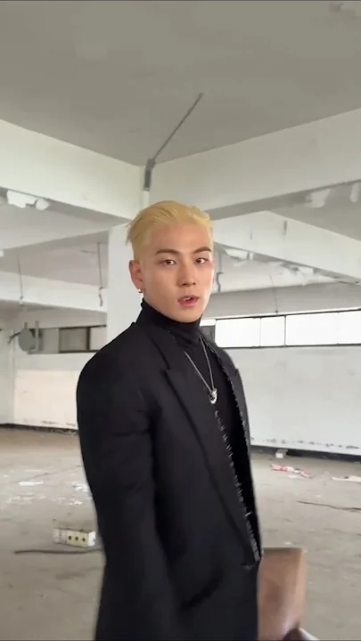 백호 최근 활동샷