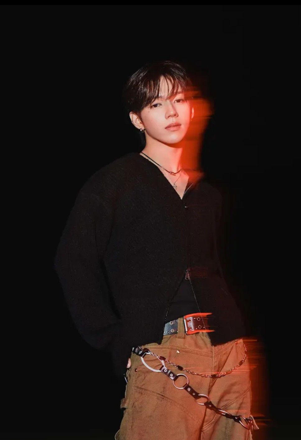 Behind-the-scenes cut of JL (AHOF)