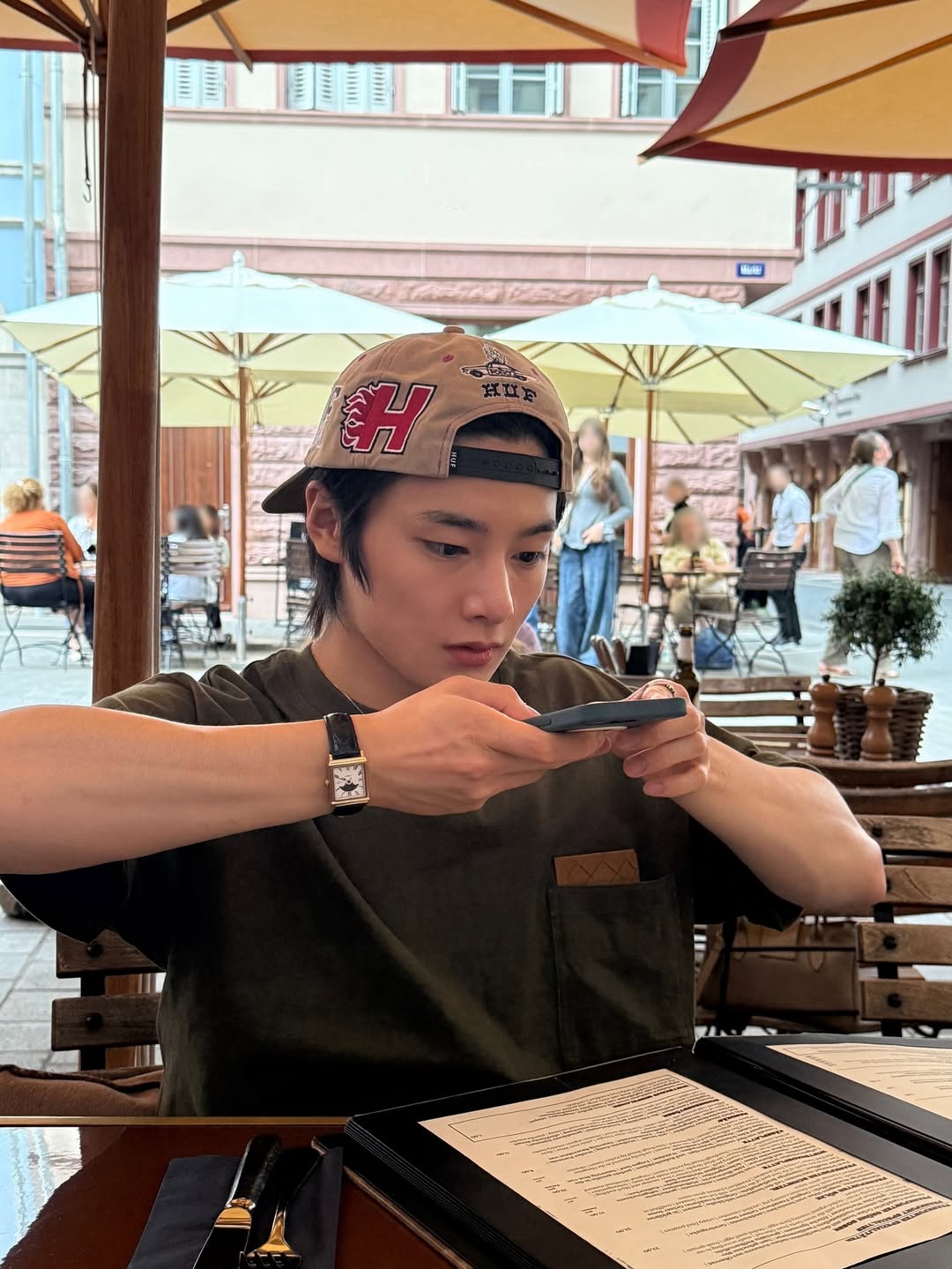 Behind-the-scenes cut of I.N (Stray Kids)