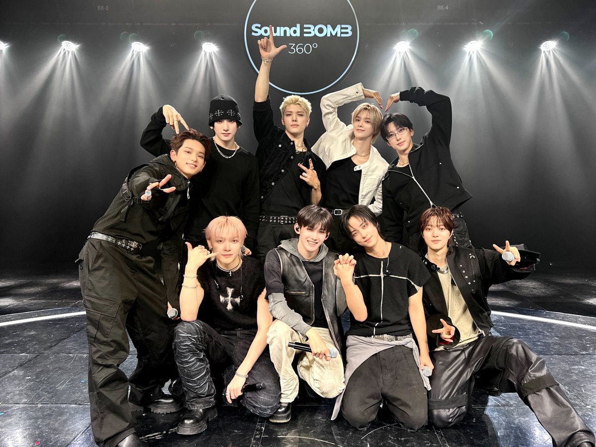 A moment captured by &TEAM's fan