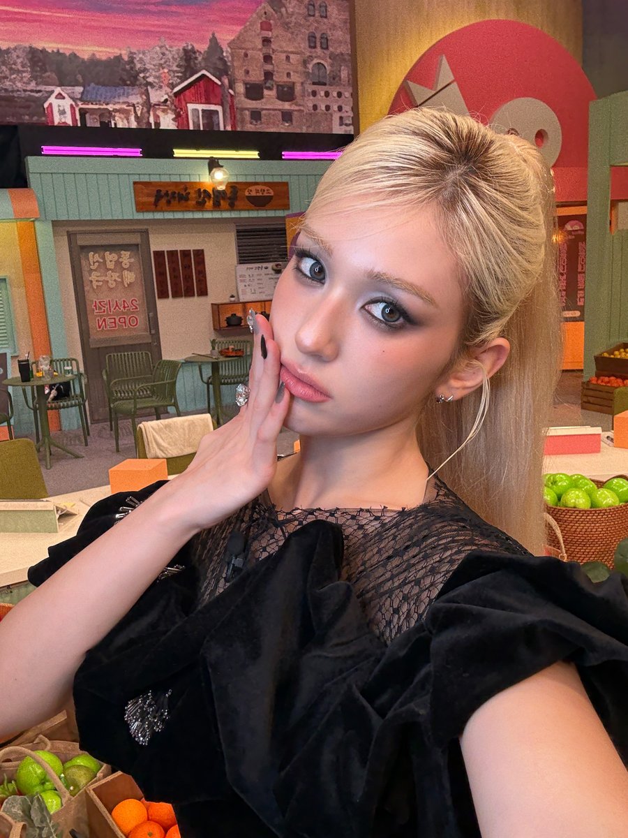 Latest photo of Jeon Somi