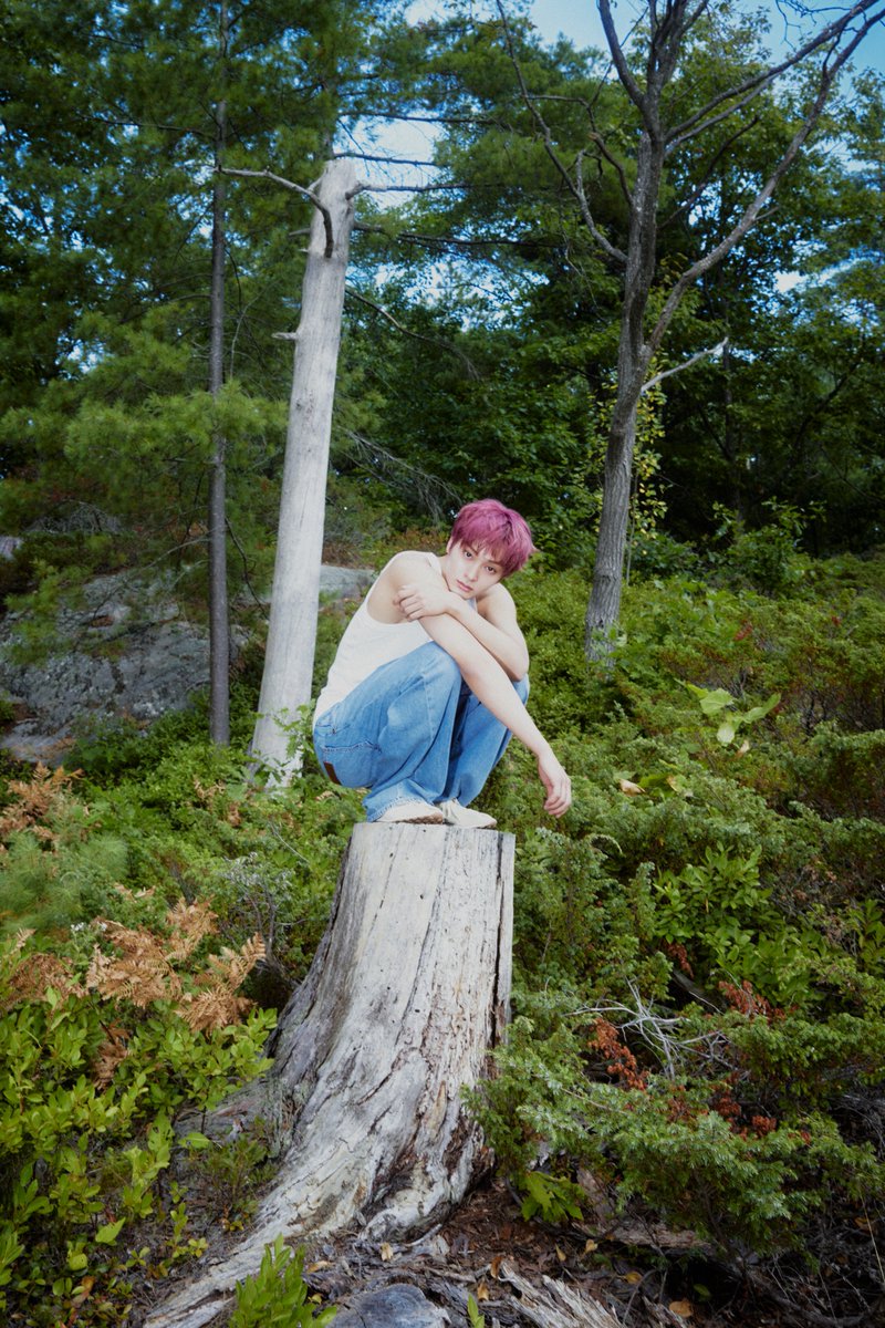 Behind-the-scenes cut of CRAVITY