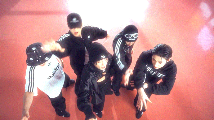 Behind-the-scenes cut of A.C.E