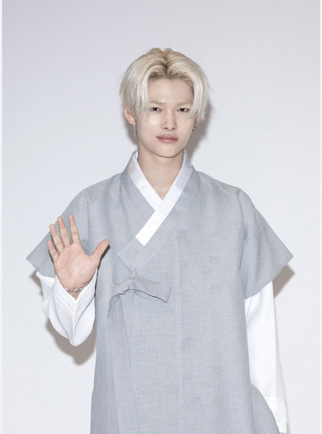 NI-KI (ENHYPEN)的最新照片