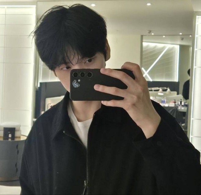 A moment captured by Soobin (TOMORROW X TOGETHER)'s fan