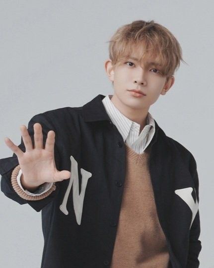 羲承 (ENHYPEN)的最新照片