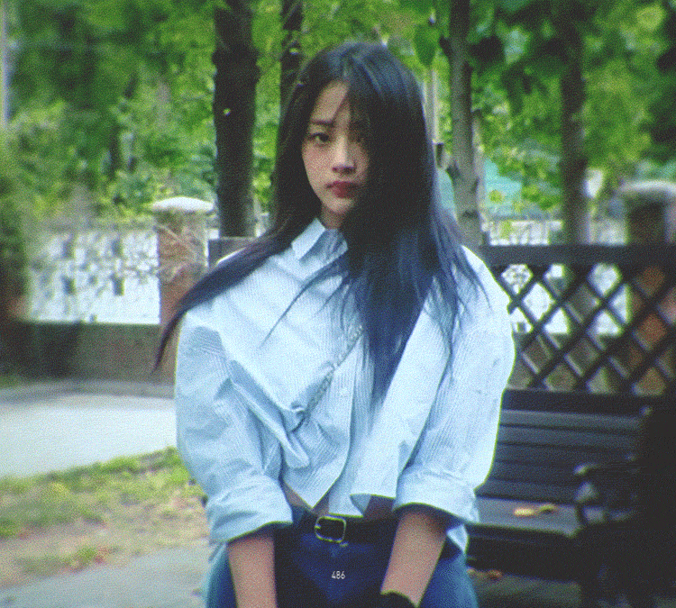 Latest photo of Minji (NewJeans)