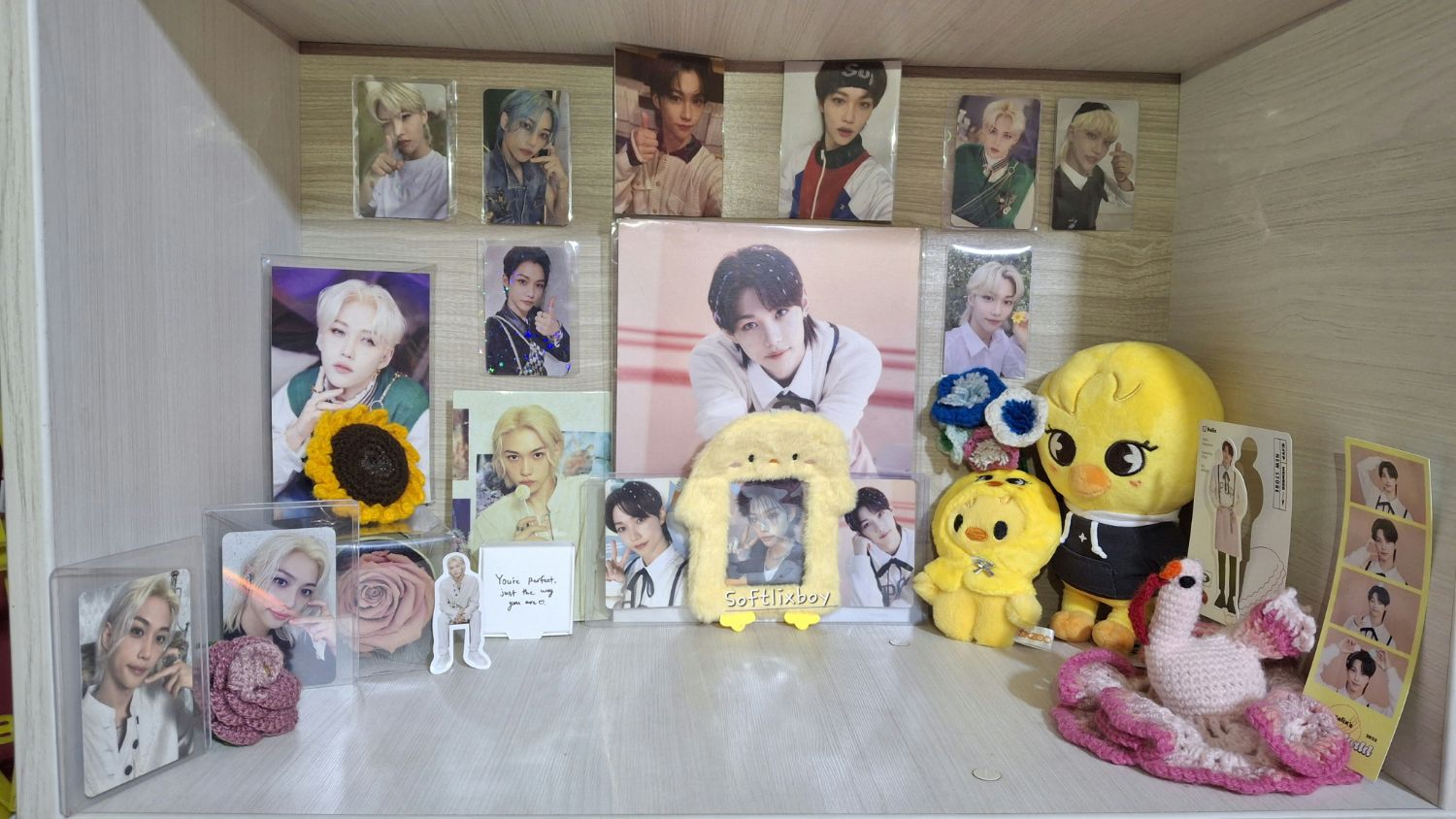Recent activity shot of Felix (Stray Kids)
