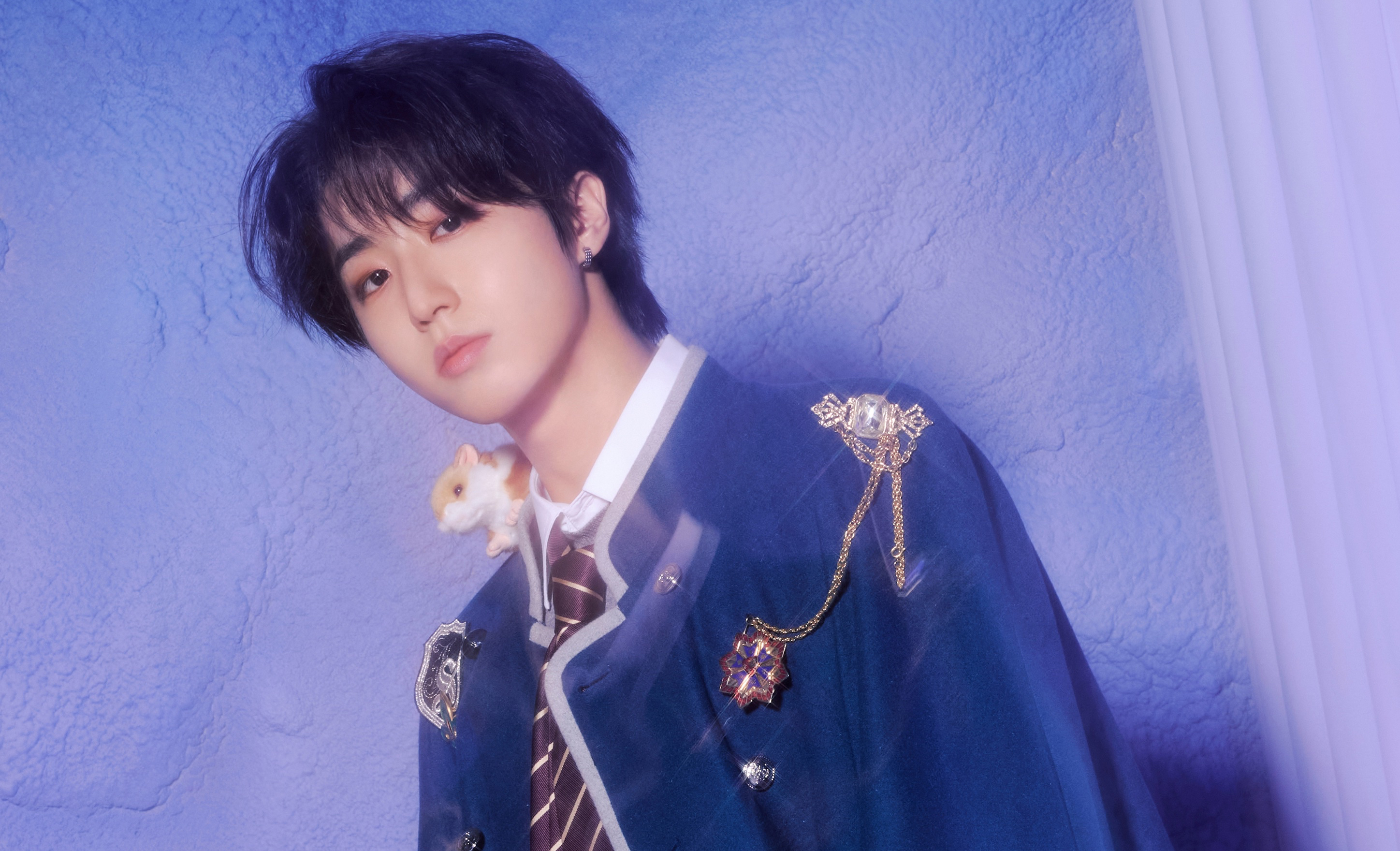 Latest photo of HAN (Stray Kids)