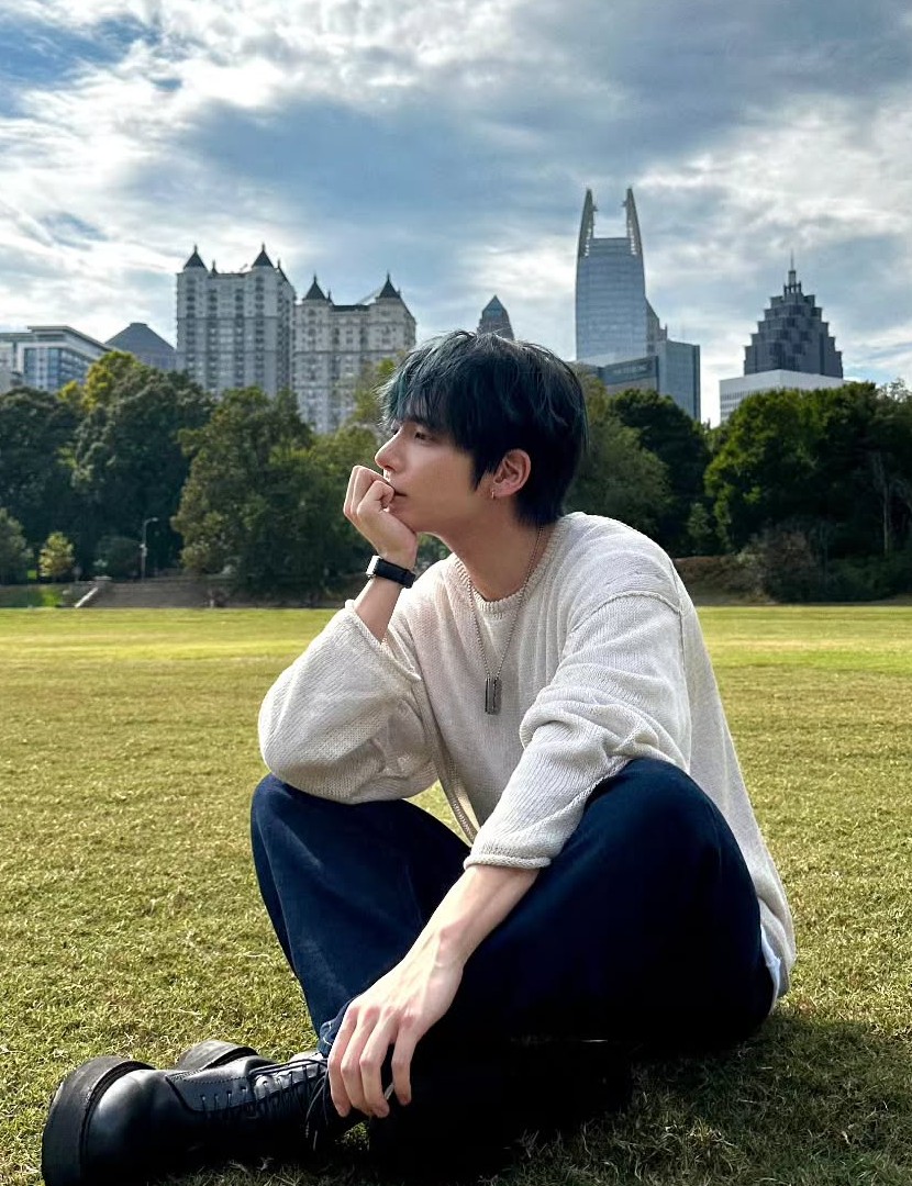 A moment captured by Taehyun (TOMORROW X TOGETHER)'s fan