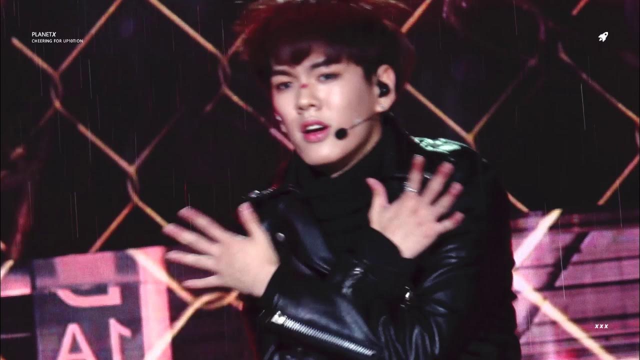 A moment captured by Hwanhee (UP10TION)'s fan