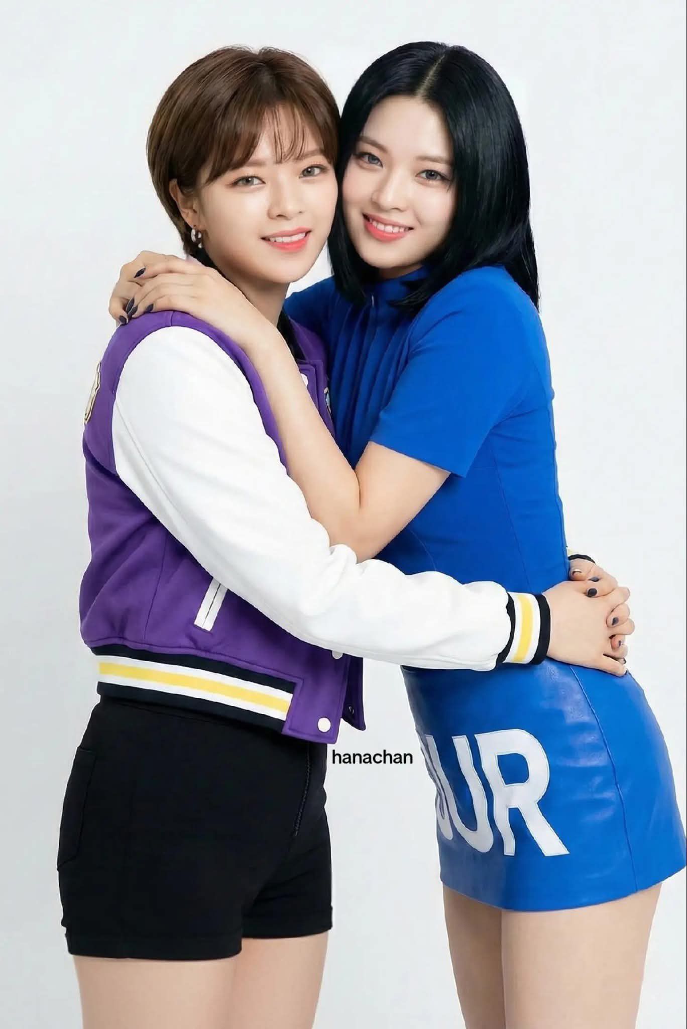 Momen yang diabadikan oleh penggemar TWICE