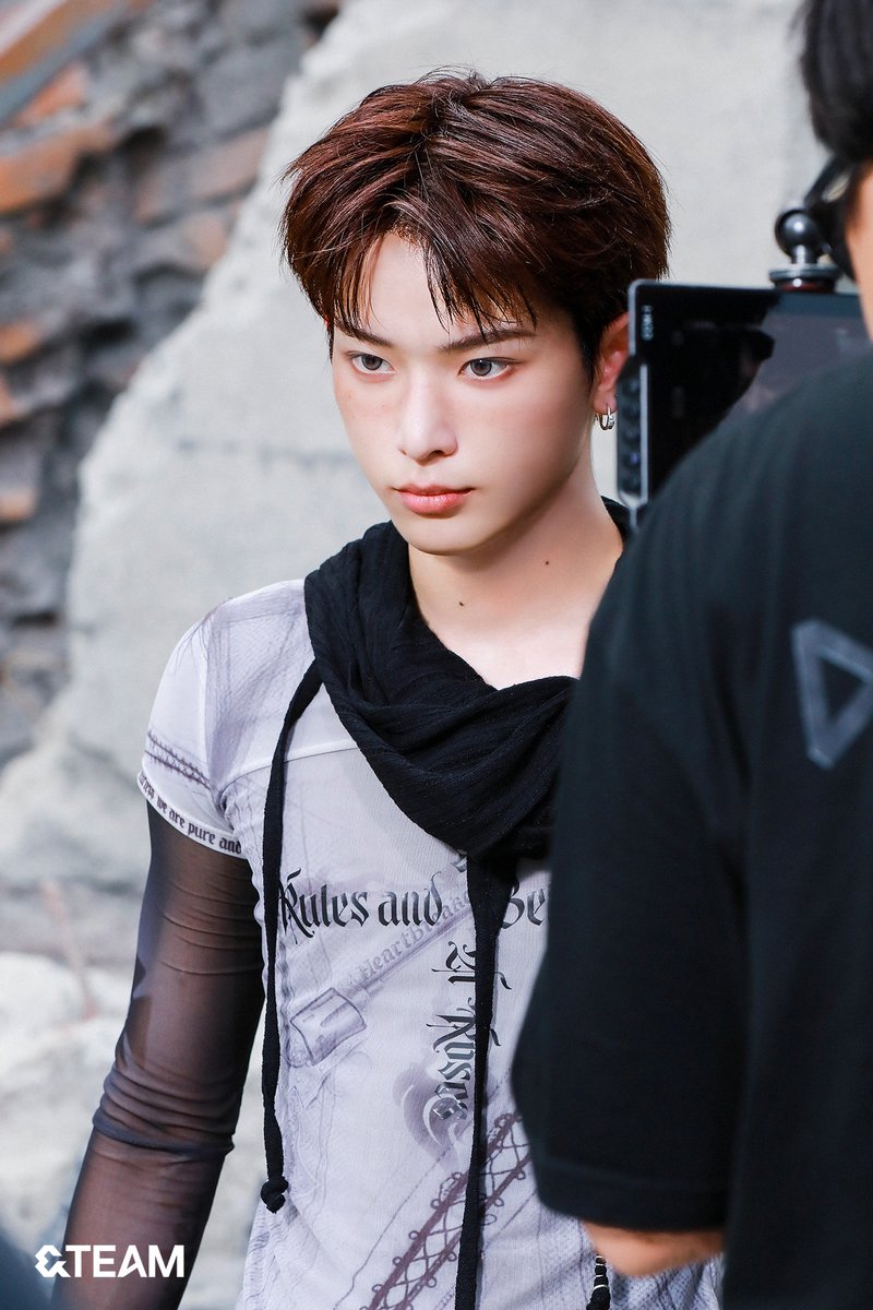 Latest photo of &TEAM