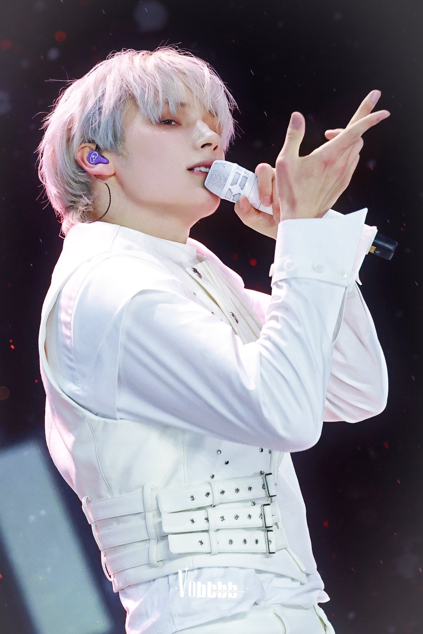 休寧凱 (TOMORROW X TOGETHER)粉丝拍下的瞬间