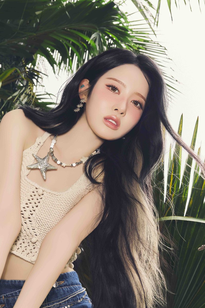 Latest photo of STAYC