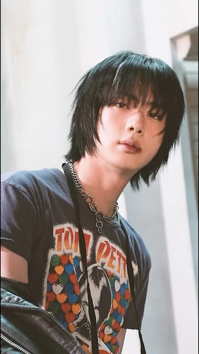 진 (방탄소년단)의 비하인드 컷