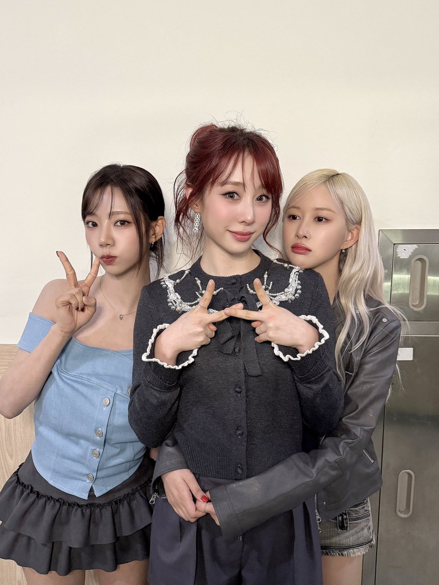 A moment captured by WJSN's fan