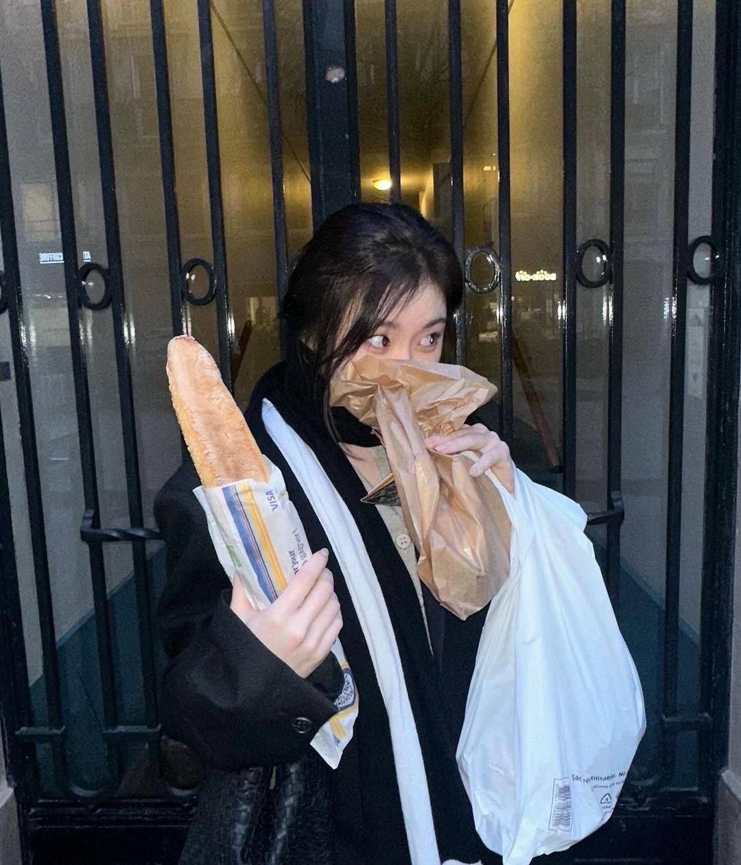 Foto terbaru Chaeryeong (ITZY)