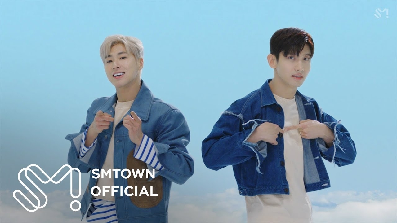 Recent activity shot of TVXQ