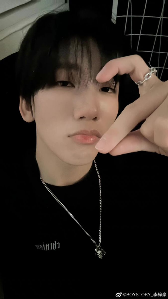 A heartfelt wallpaper shared by Li Zihao (MODYSSEY)'s fans