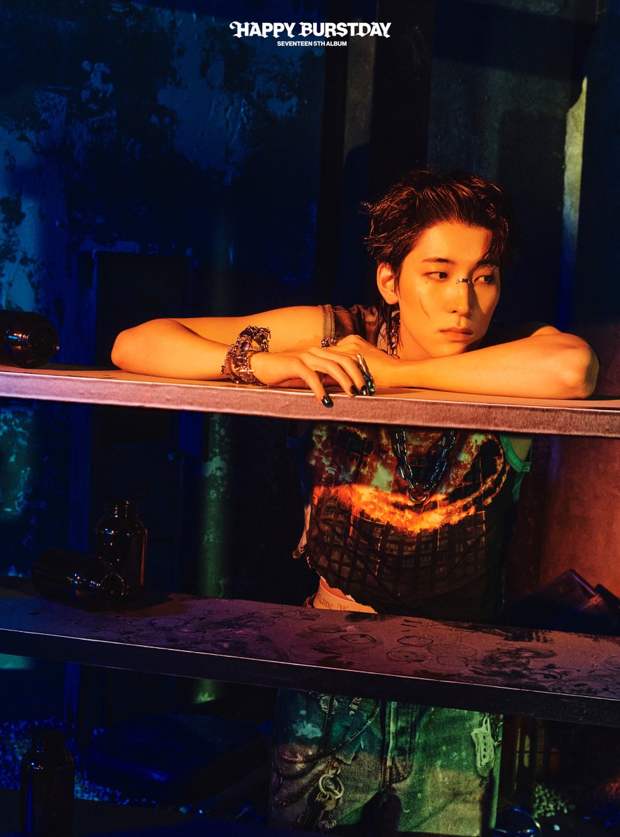 Latest photo of Wonwoo (SEVENTEEN)