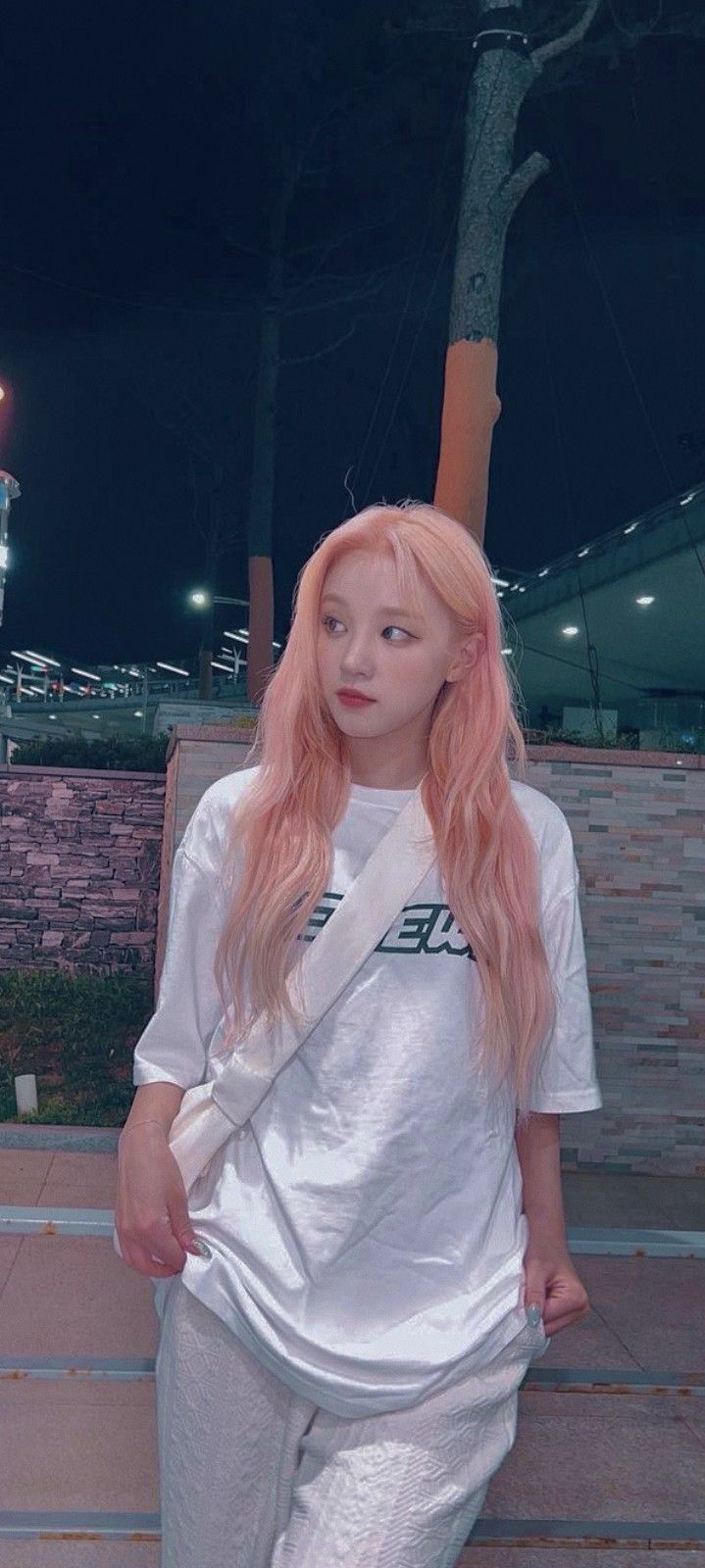 우기 (아이들)의 팬들이 직접 만든 특별한 배경화면