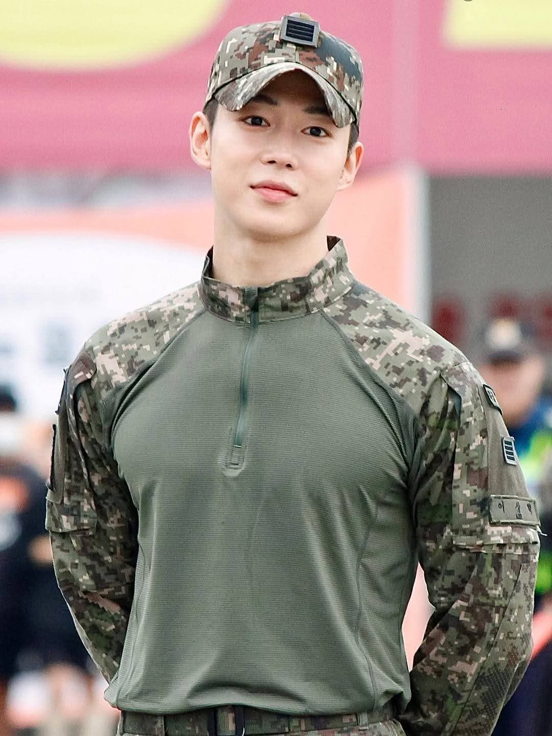 Latest photo of Dawon (SF9)