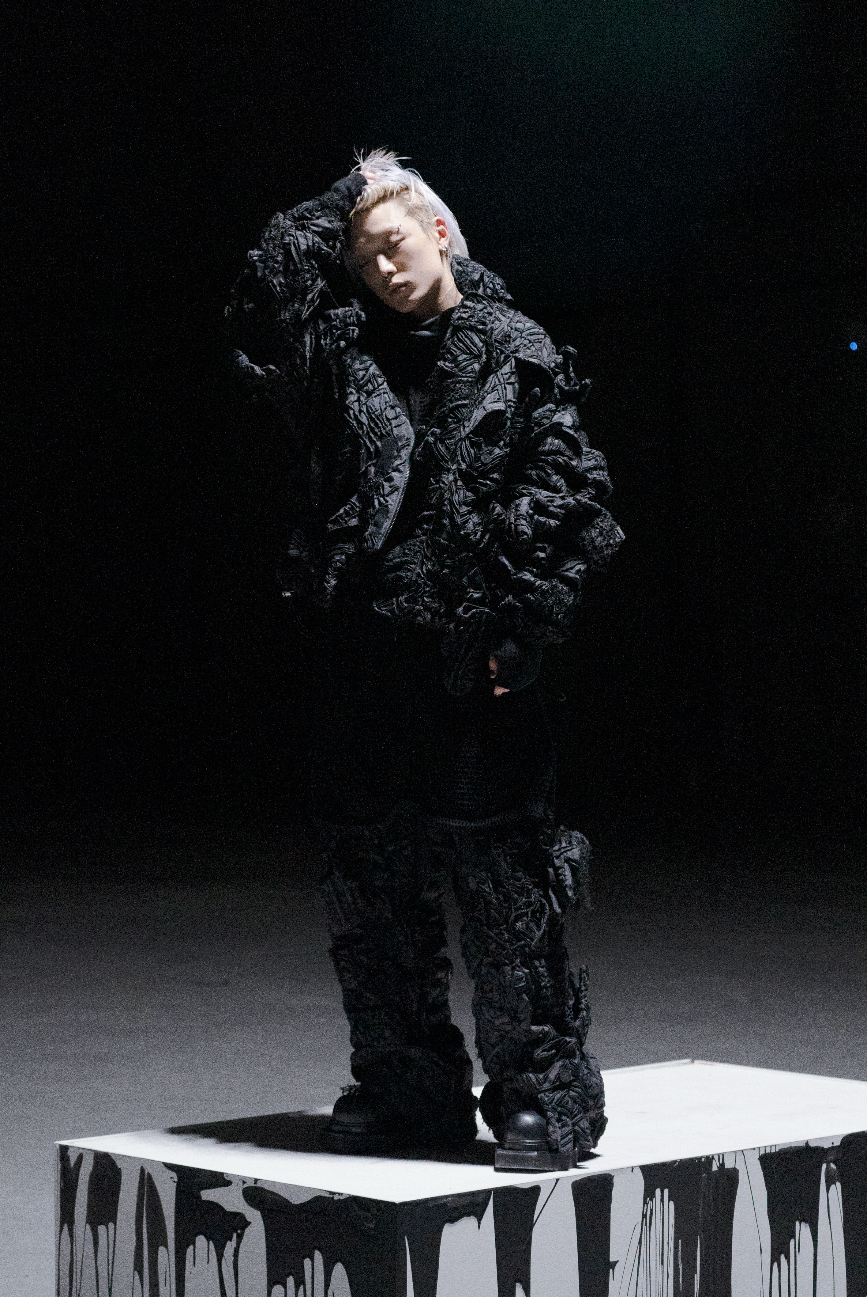 Potret di balik layar BOBBY (iKON)