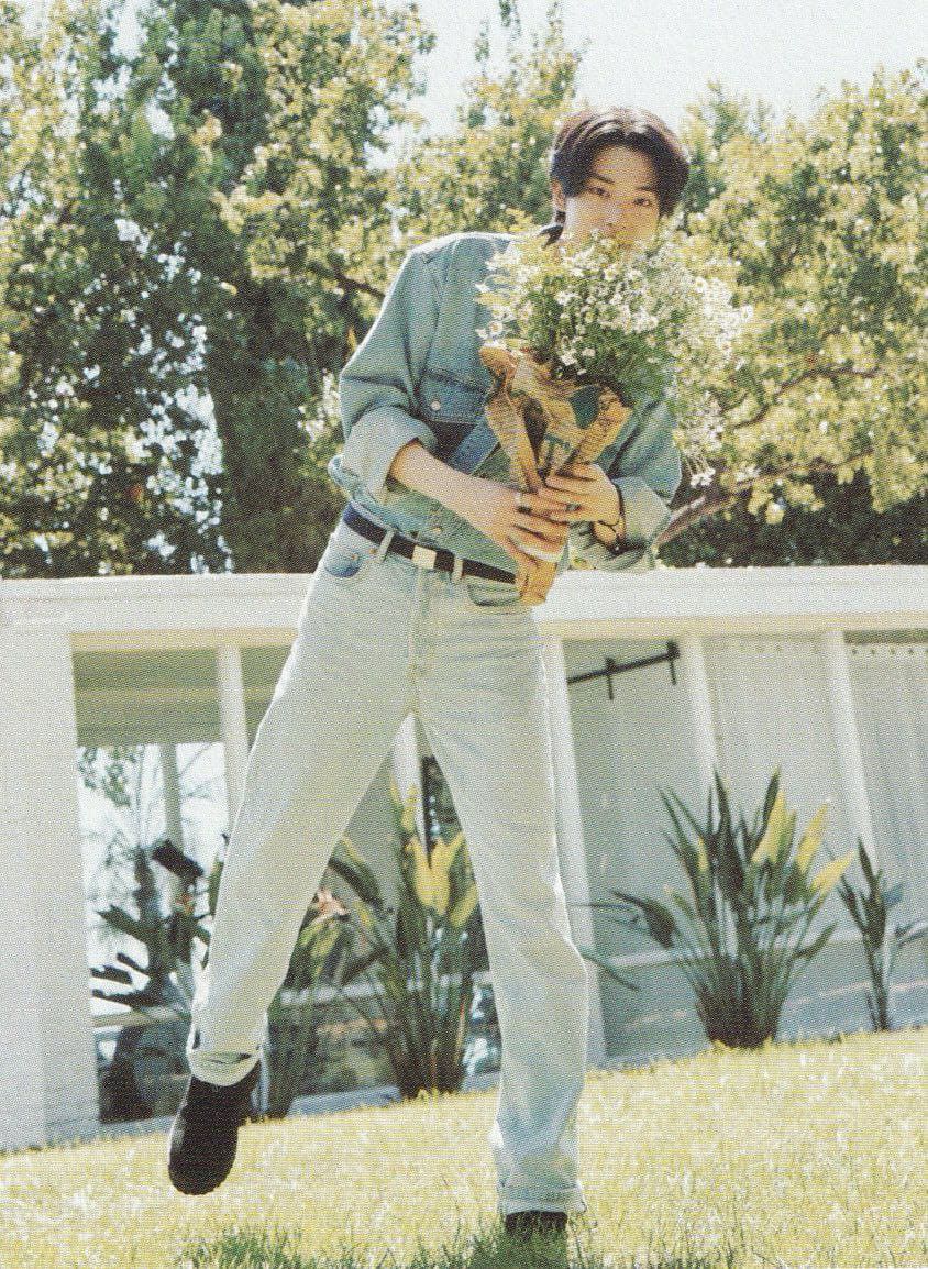 A moment captured by Jake (ENHYPEN)'s fan