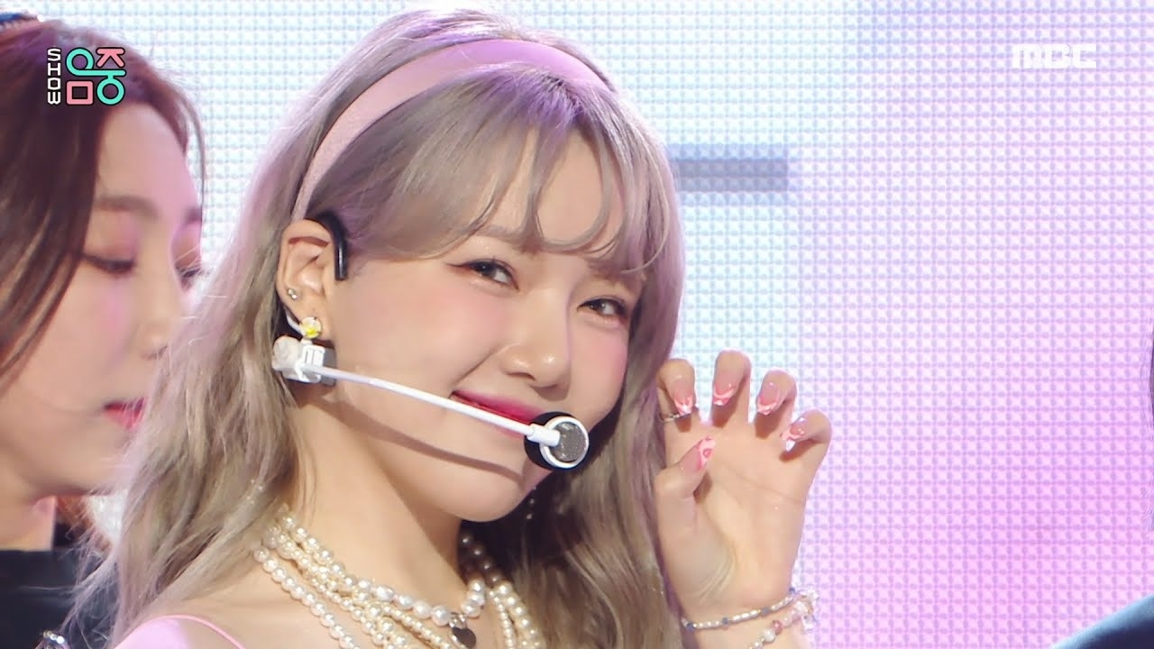 Behind-the-scenes cut of Yerin (GFRIEND)
