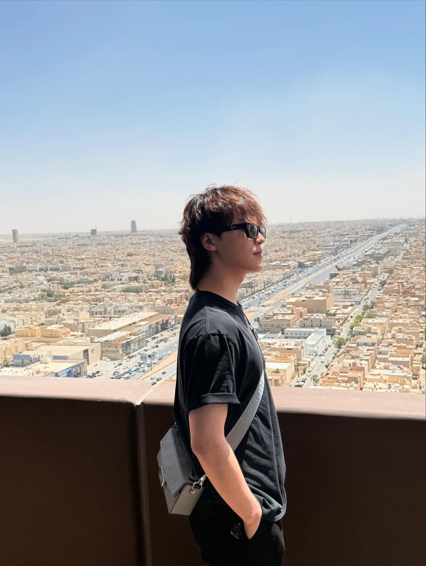 Recent activity shot of Dino (SEVENTEEN)
