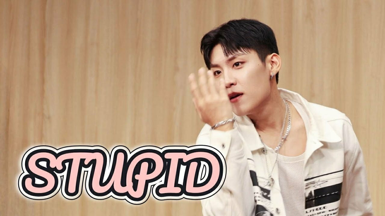 朴佑镇 (AB6IX)的最新照片