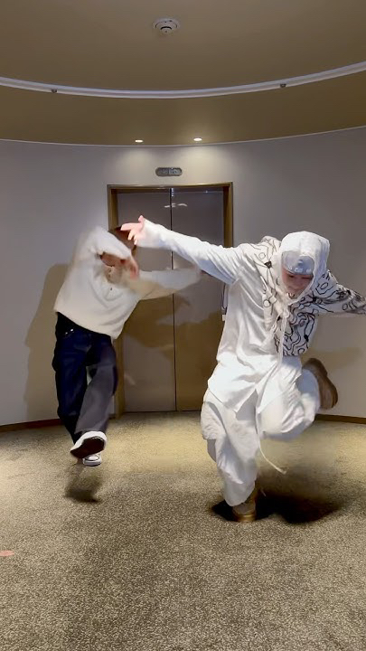 Behind-the-scenes cut of Doyoung (TREASURE)