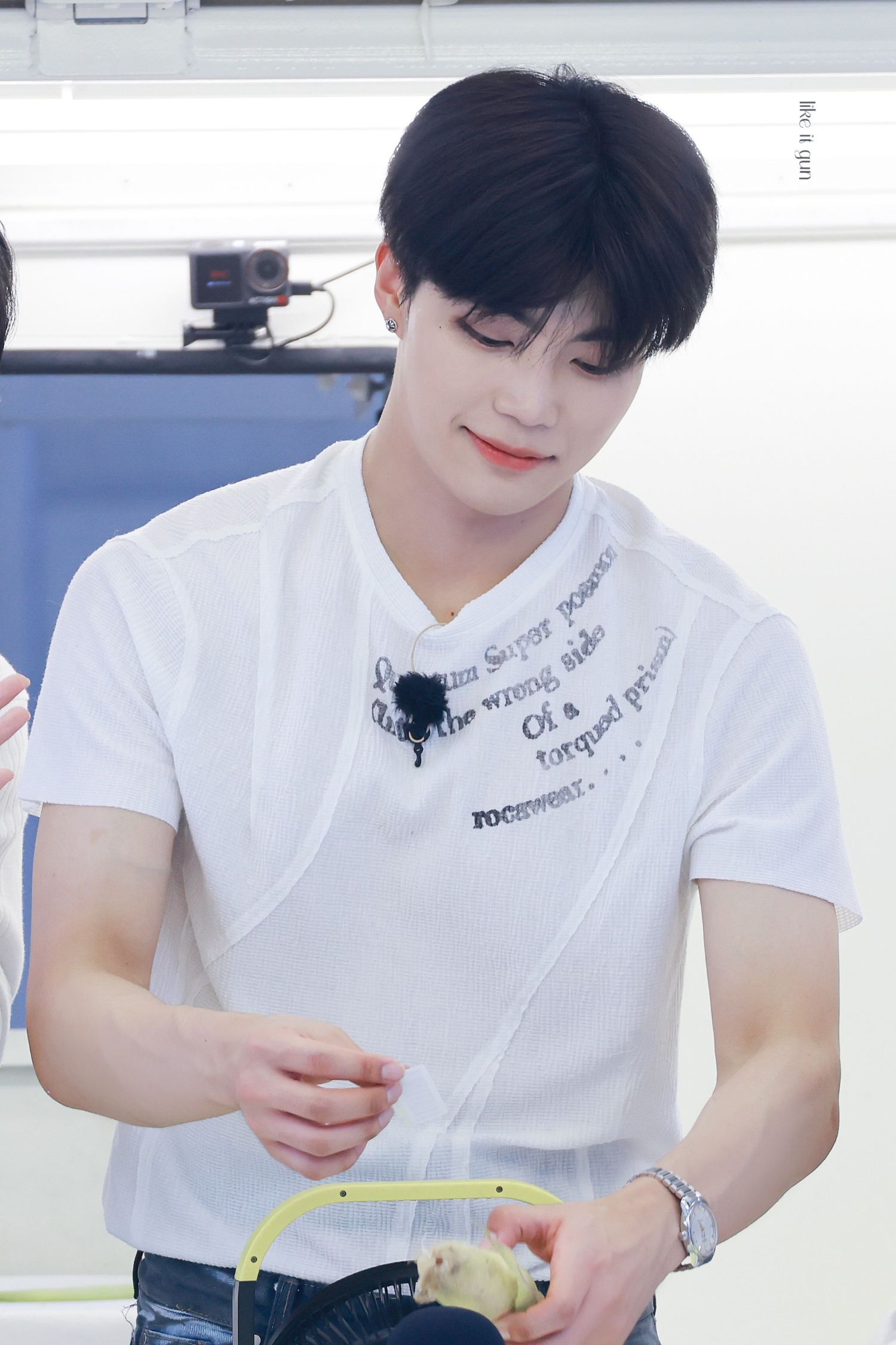 Behind-the-scenes cut of Park Gunwook (ZEROBASEONE)